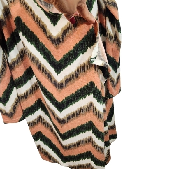 LOVELYGIRL Boho Chevron Print Waterfall Cardigan Size Small - Picture 8 of 11